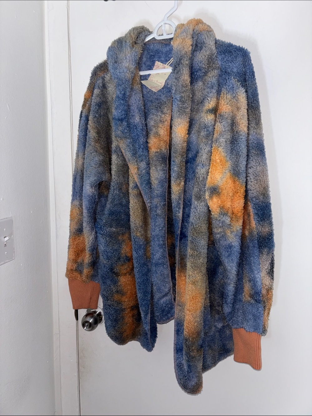 Hem & Thread Plush Tie-Dye Open Cardigan in Blue & Orange